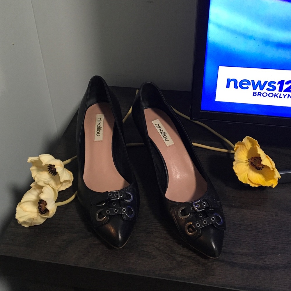 Ninalilou. Shoes size 7 1/2